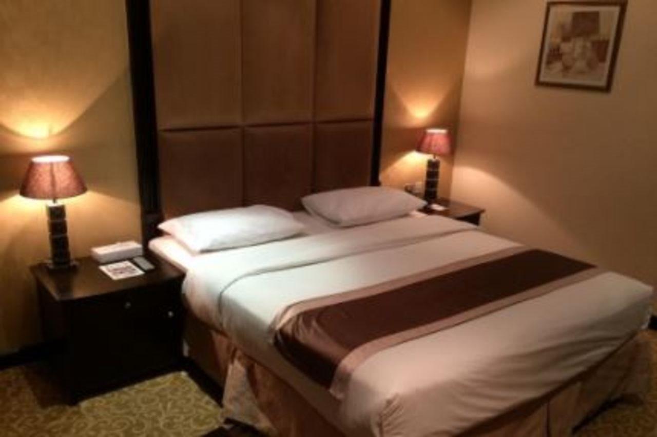 London Suites Hotel Dubaj Zewnętrze zdjęcie